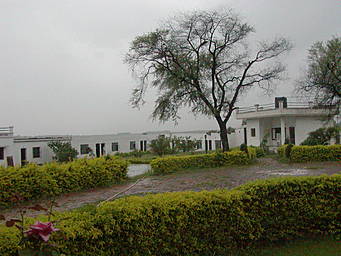 school campus, Alipur