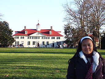 View larger image Gracey at Mt. Vernon mansion